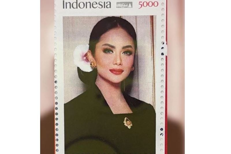 Prangko Krisdayanti diluncurkan oleh PT Pos Indonesia. (Foto: Instagram Krisdayanti)