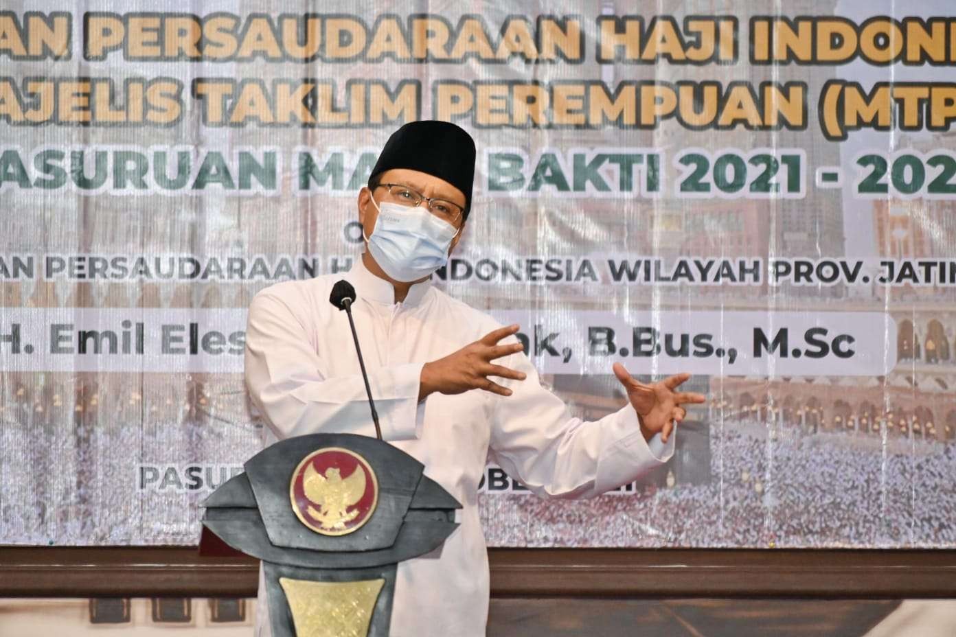 Walikota Pasuruan Saifullah Yusuf, akrab disapa Gus Ipul, menjelaskan konsep Kota Madinah ke Ikatan Persaudaraan Haji. (Foto: Istimewa)