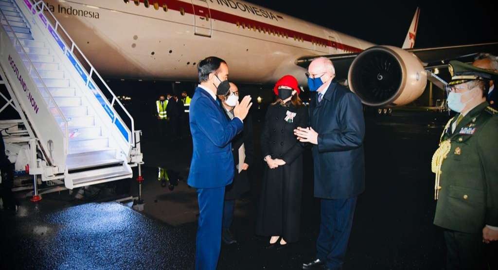 Presiden Jokowi tiba di Glasgow Skotlandia untuk menghadiri KTT COP 26 (foto: Setpres)