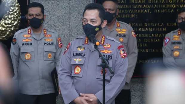 Kapolri Jenderal Listyo Sigit Prabowo bersama Kadiv Humas Polri Irjen Argo Yuwono di Jakarta. (Foto: dok/Ngopibareng.id)