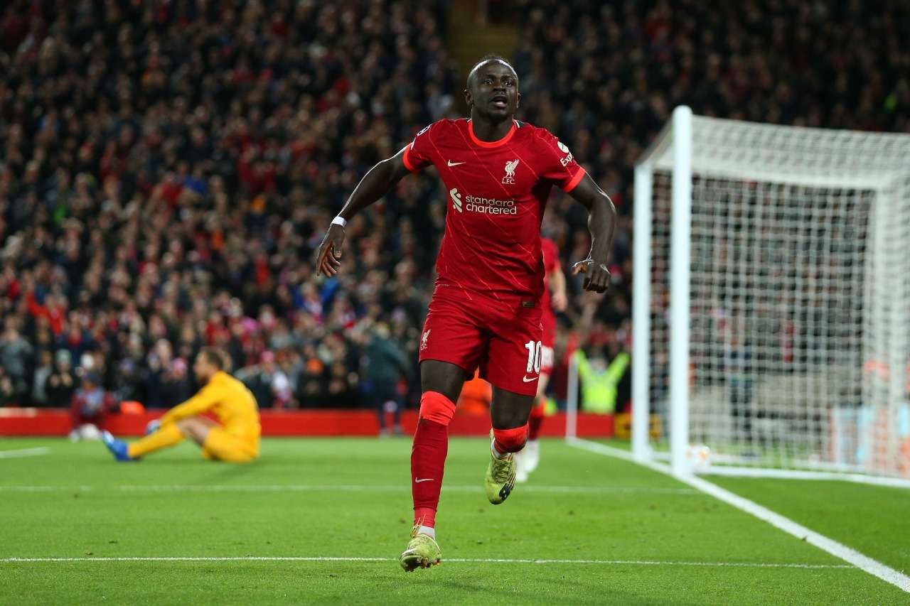 Striker Liverpool, Sadio Mane mencetak gol ke gawang Jan Oblak. (Foto: Reuters)