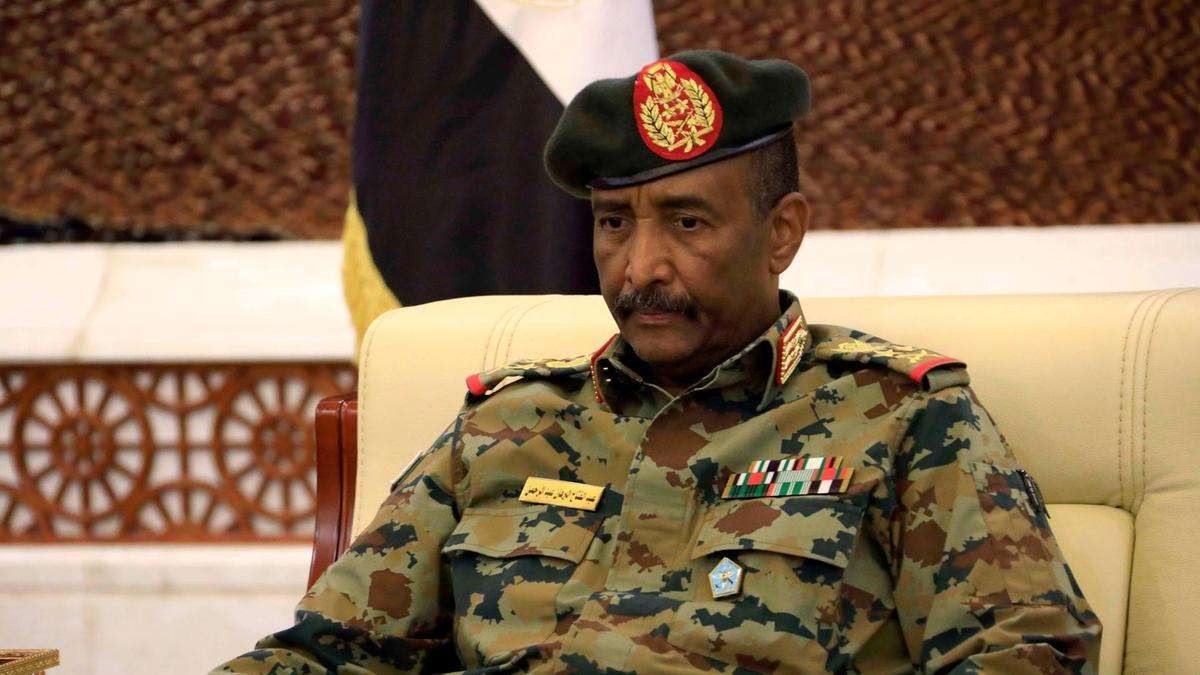 Jendaral Abdel Fattah Al-Burhan, penguasa militer Sudan. (Foto: sada el-balad)