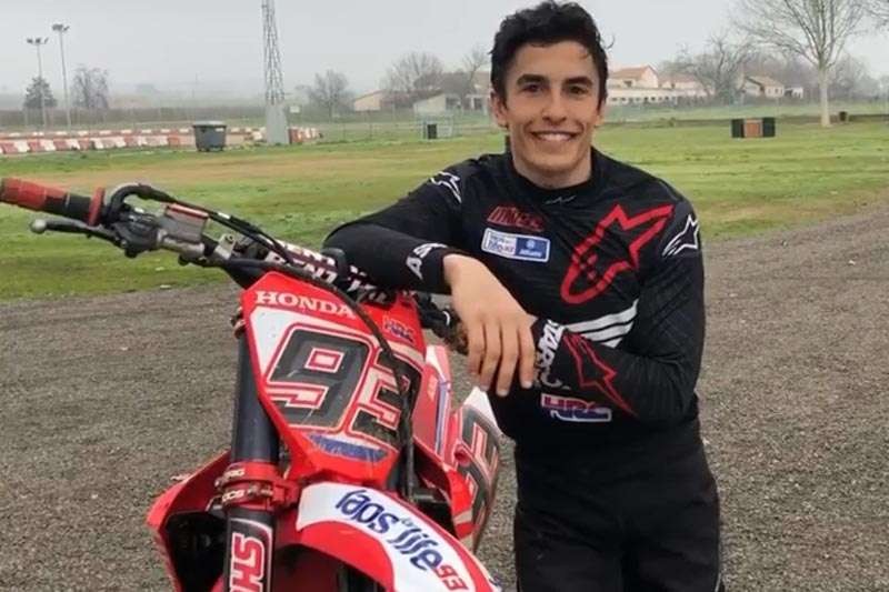 Marc Marquez kecelakaan motorcross hingga menyebabkan gegar otak ringan. (Foto: Twitter)