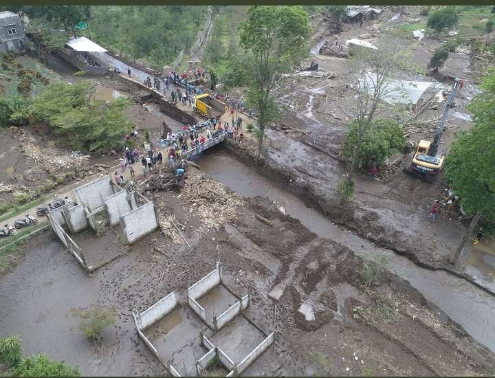 Suasana wilayah yang terdampak banjir bandang Batu. (Foto: BNPB)