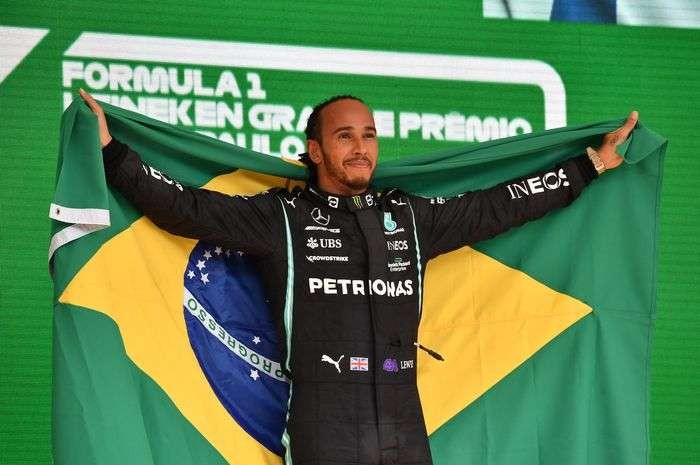 Lewis Hamilton juara F1 GP Brasil, Senin 15 November 2021 dini hari waktu Indonesia. (Foto: Twitter F1)