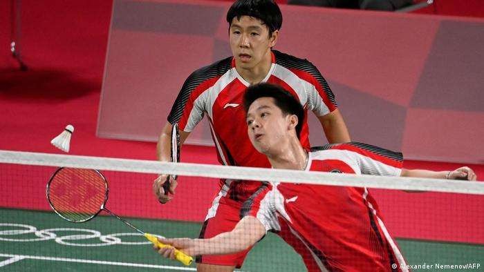 Ganda Marcus/Kevin gagal pertahanakan gelar Indonesia Masters setelah tumbang oleh ganda Jepang. (Foto: PBSI)