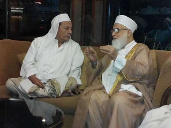 Syaikh Rajab Dieb bersama Mawlana Habib Luthfi bin Ali bin Hasyim bin Yahya, Pekalongan. (Foto: Istimewa)
