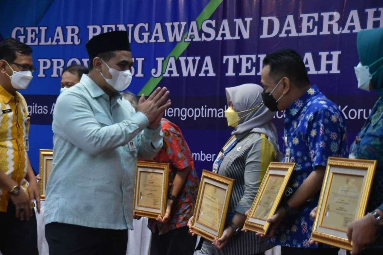 Wakil Gubernur Jawa Tengah, Taj Yasin Maimoen, saat membuka Gelar Pengawasan Daerah (Larwasda) Jateng 2021. (Foto: Ist)