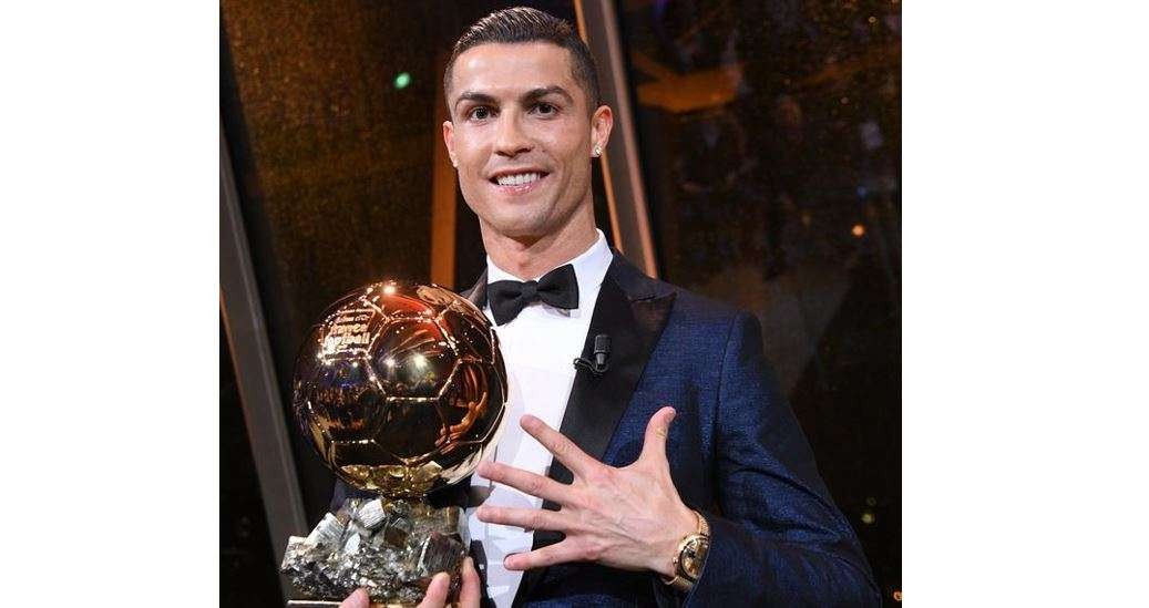 Cristiano Ronaldo lima kali meraih trofil Ballon d'Or. (Foto: Istimewa)