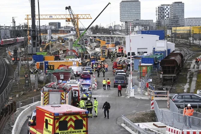 Polisi Jerman mengatakan tiga orang terluka dalam ledakan di lokasi konstruksi di sebelah jalur kereta api yang sibuk di Munich. (Foto: AP)