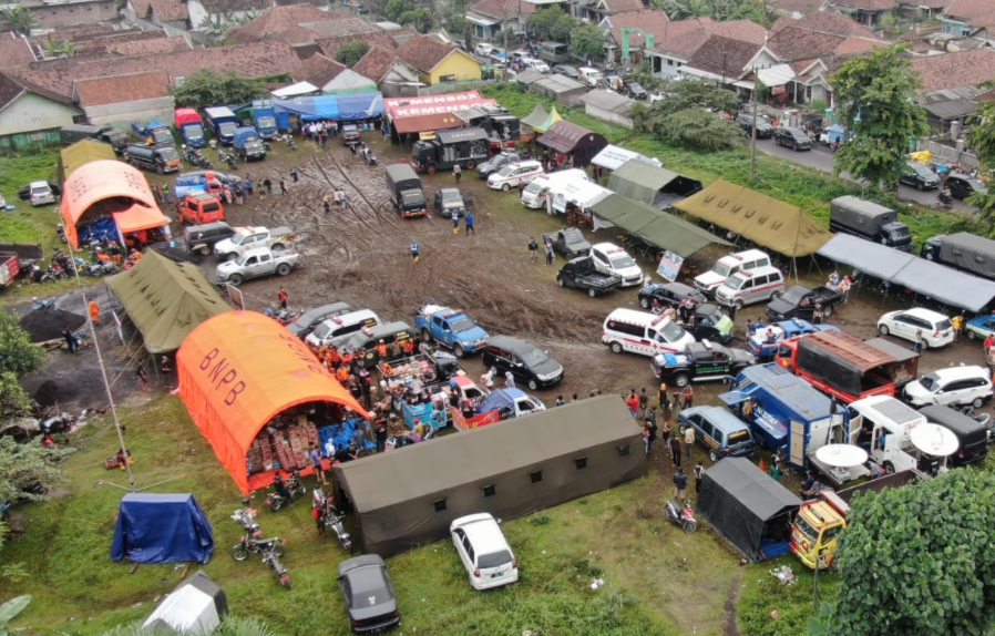 Posko BNPB/BPBD untuk bencana erupsi Semeru. (Foto: BNPB)