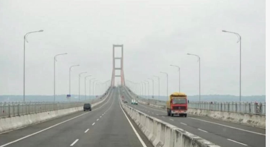 Ilustrasi Jembatan Suramadu akan ditutup karena dilakukan pemeliharaan. (Foto: Istimewa)