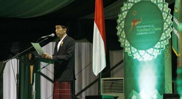 Presiden Jokowi akan membuka Muktamar NU ke-34, di Pondok Pesantren Darussadah, Lampung, Rabu 22 Desember 2021. Foto ini, ketika Presiden Joko Widodo membuka Muktamar ke-33 NU di Jombang, 2015. (Foto: Dok/Ngopibareng.id)
