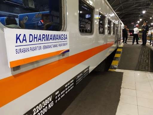 PT KAI Daop 8 Surabaya akan siapkan 15 ribu Tiket Jarak Jauh dan tambah posko pengawasan prokes. (Foto: Istimewa)
