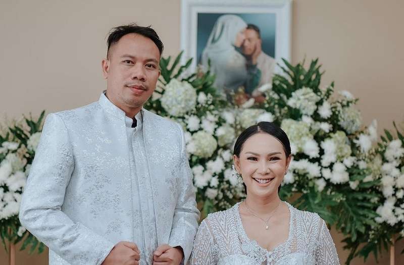 Pasangan Vicky Prasetyo dan Kalina Octaranny diterpa isu cerai di usia pernikahan belum genap setahun. (Foto: Instagram)