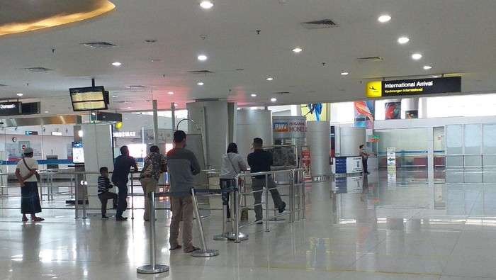 Menjelang Nataru, penumpang pesawat di Bandara Juanda naik 10 persen. (Foto: Ant)