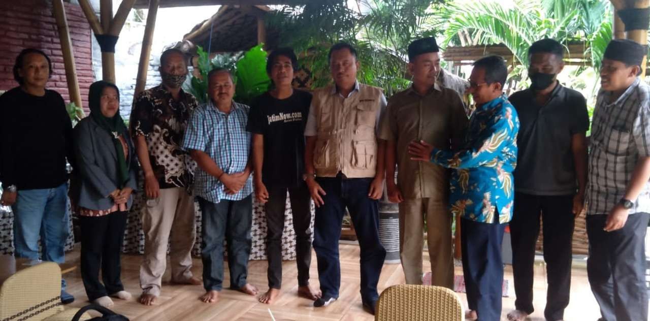 Suasana pembentukan Asosiasi Badan Permusyawaratan Desa (Abpednas) Kabupaten Probolinggo. (Foto: Ikhsan Mahmudi/Ngopibareng.id)