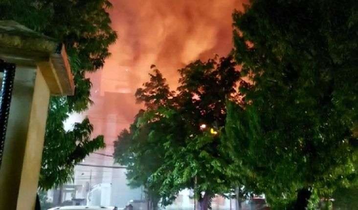 Rumah Sakit Kariadi Semarang terbakar. (Foto: tangkapan layar Instagram)
