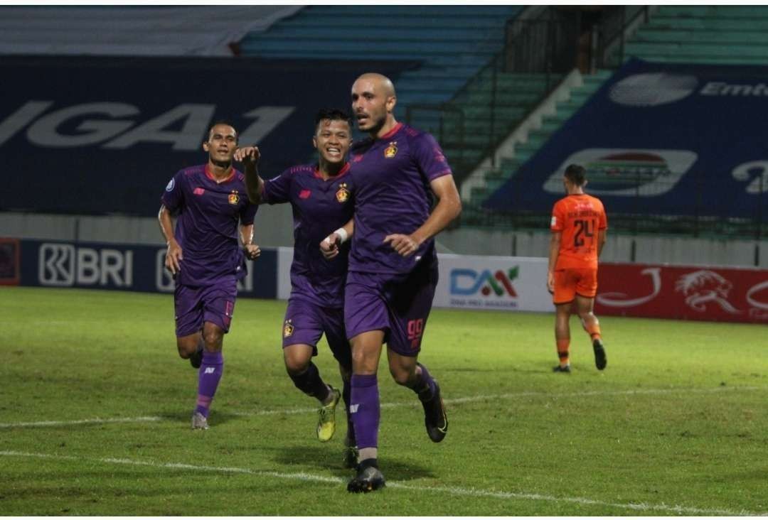 Mesin gol Persik Kediri Youssef Ezzajari saat berlaga di Liga 1. (Foto: Istimewa)