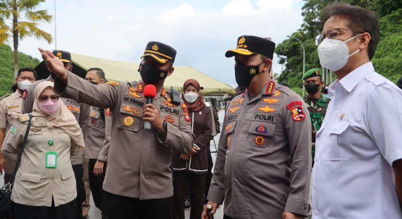 Kapolri Jendral Polisi Listyo Sigit Prabowo di Entikong, Rabu 19 Januari 2022. (Foto: Istimewa)