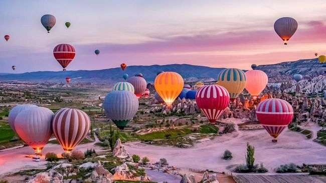 Ilustrasi indahnya Cappadocia, Turki. Kota impian Kinan dalam webseries Layangan Putus di WeTV. (Foto: Istimewa)