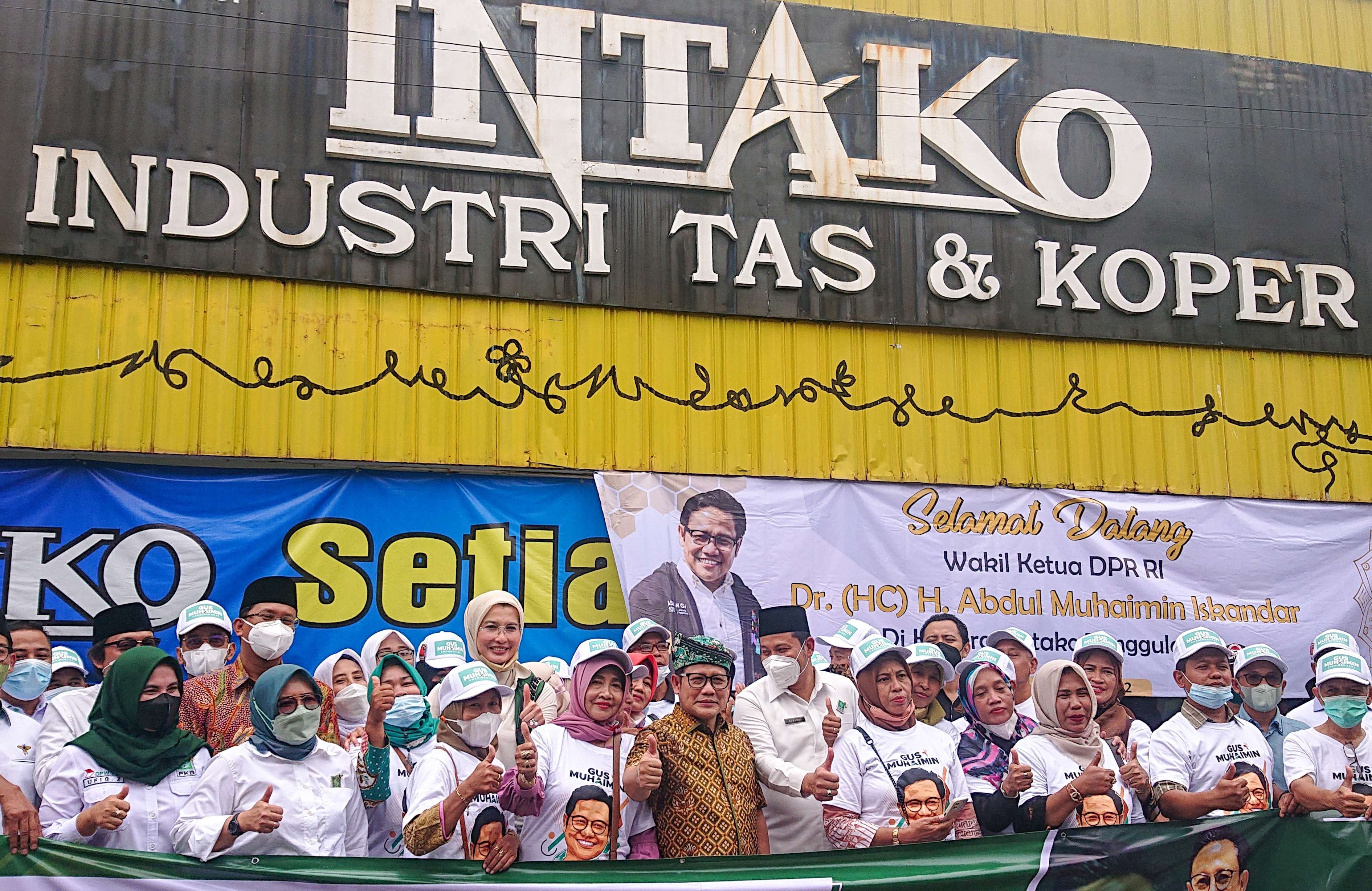 Deklarasi pelaku UMKM Intako dukung Gus Imin nyapres 2024. (Foto: Aini Arifin/Ngopibareng.id)