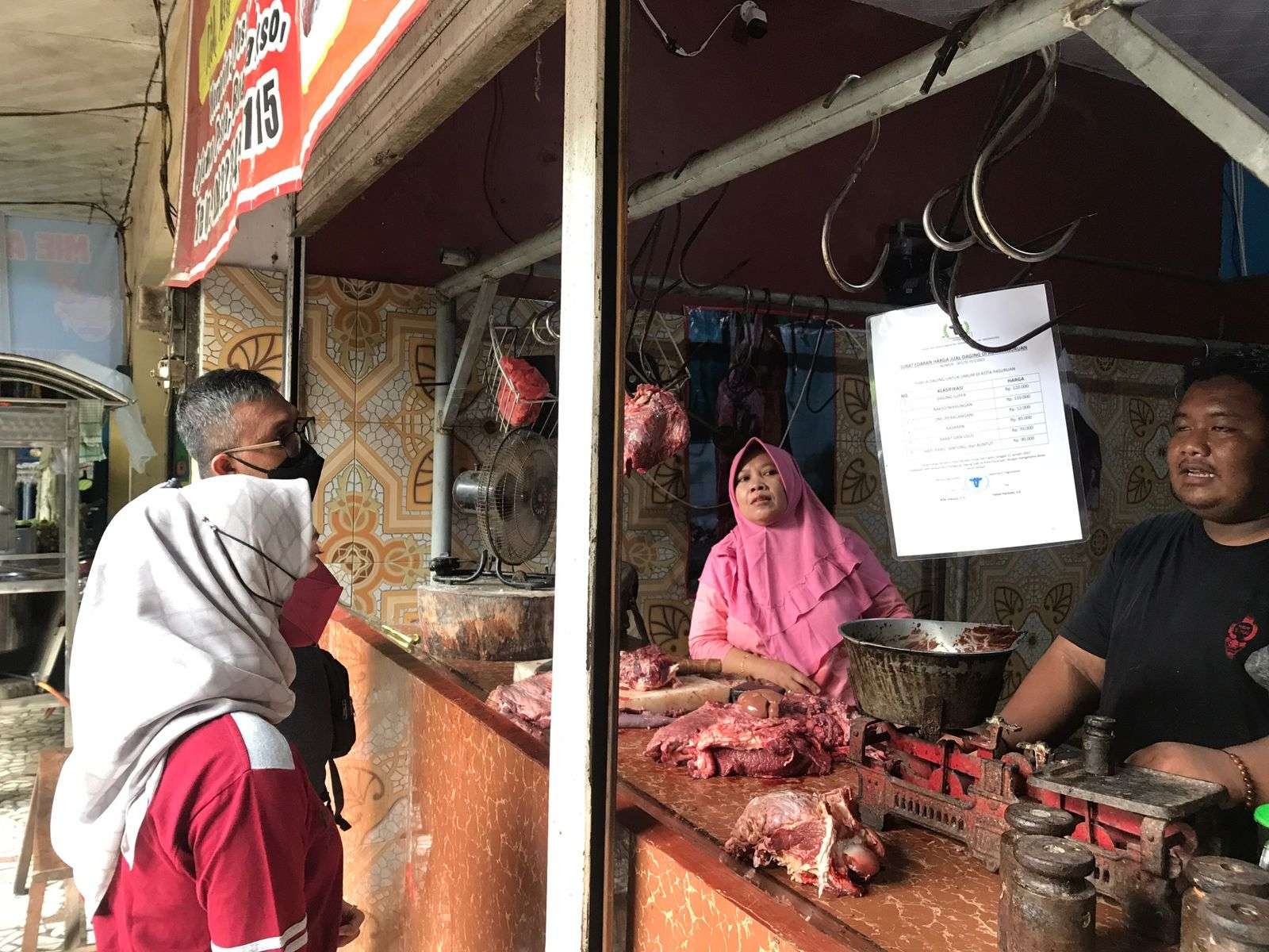Pemerintah Kota Pasuruan memastikan tidak ada kelangkaan pasokan daging sapi di pasaran.  (Foto: Istimewa)
