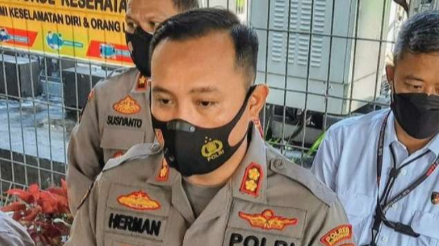 Kapolres Bondowoso AKBP Herman Priyanto dimutasi ke Polda Jatim di Surabaya. (Foto: Guido Saphan/Ngopobareng.id)