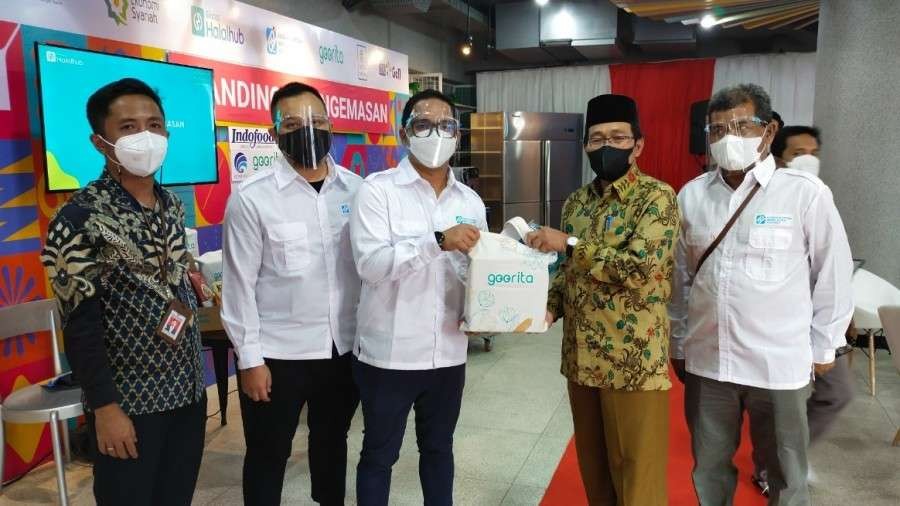 Direktur PD. Pontren Kemenag RI Bersama Tim Asosiasi Platform Digital Ekspor Indonesia dan Goorita Halal Hub. (Foto: Kemenag)