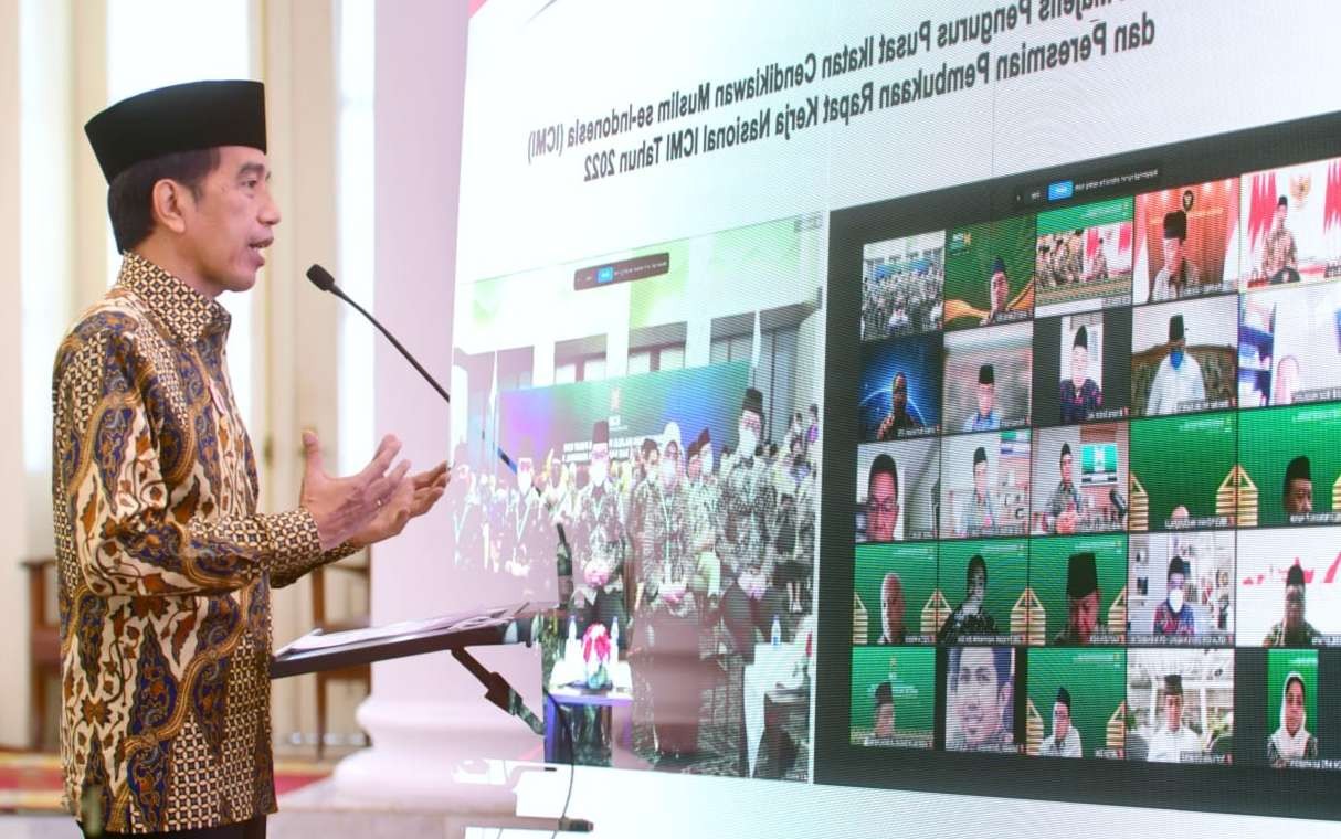 Presiden Joko Widodo hadiri pengukuhan PP ICMI secara virtual. (Foto: Setpres)