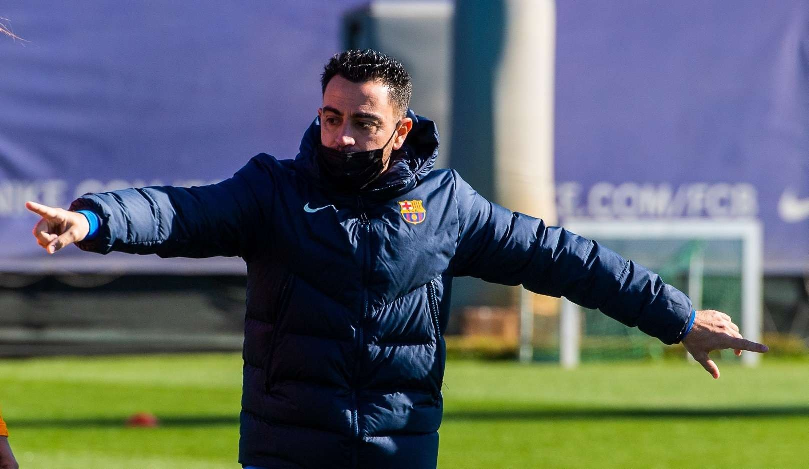 Xavi akan menjadi pelatih Barcelona kedepalan yang akan menghadapi Atletico Madrid. (Foto: Twitter/@FCBarcelona)