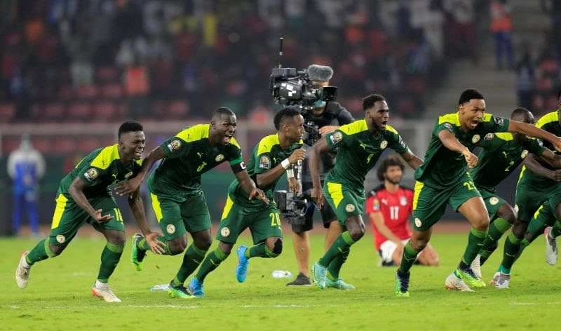 Senegal menjadi juara Piala Afrika setelah menang lewat drama adu penalti. (Foto: AFP)