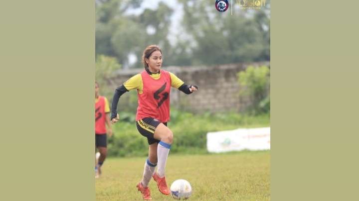 Pemain Arema FC Putri saat menjalani sesi latihan. (Foto: Instagram @aremafcofficial)