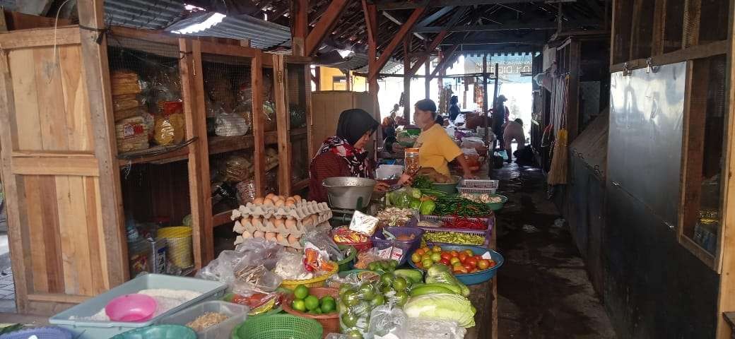 Kondisi pasar tradisional Rajawali Blora (Foto: Ahmad Sampurno/ngopibareng.id)