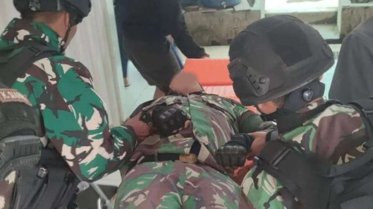 Anggota Kopasgat TNI AU ditembak KKB di Ilaga, Papua. (Foto: Ant)