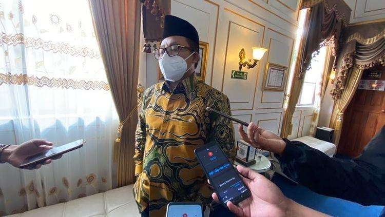 Walikota Malang, Sutiaji saat ditemui di ruang kerjanya (Foto: Lalu Theo/Ngopibareng.id)