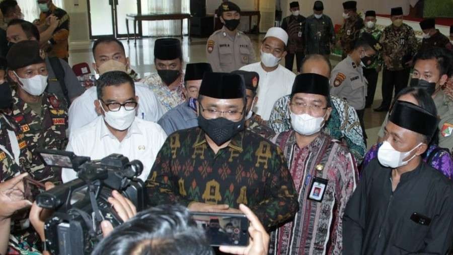 Menag Yaqut Choli Qoumas saat ditemui media usai acara temu tokoh agama se-Provinsi Riau di Pekanbaru (Foto: Kemenag)