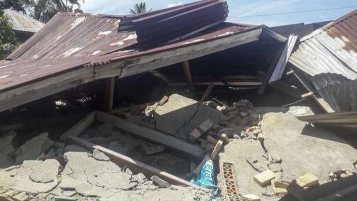 Bangunan rumah warga rusak akibat gempa di Pasaman Barat (Foto: istimewa)