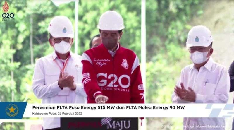 Presiden Jokowi meresmikan PLTN Poso dan Malea. (Foto: Setpres)