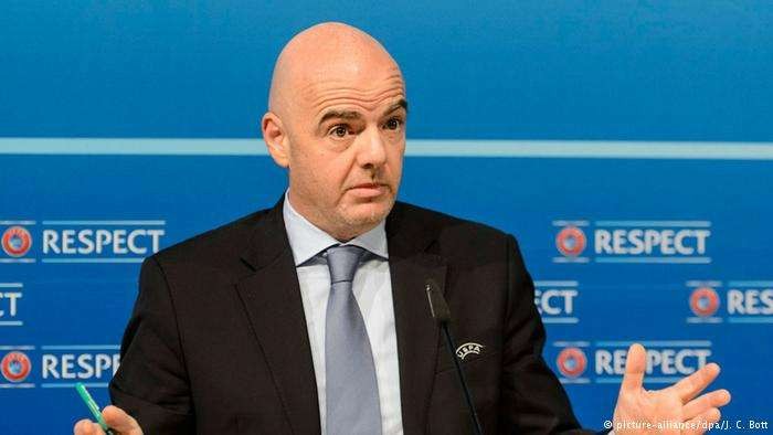 Presiden FIFA Gianni Ifantino menolak untuk mencoret Rusia dari daftar peserta play-off Piala Dunia