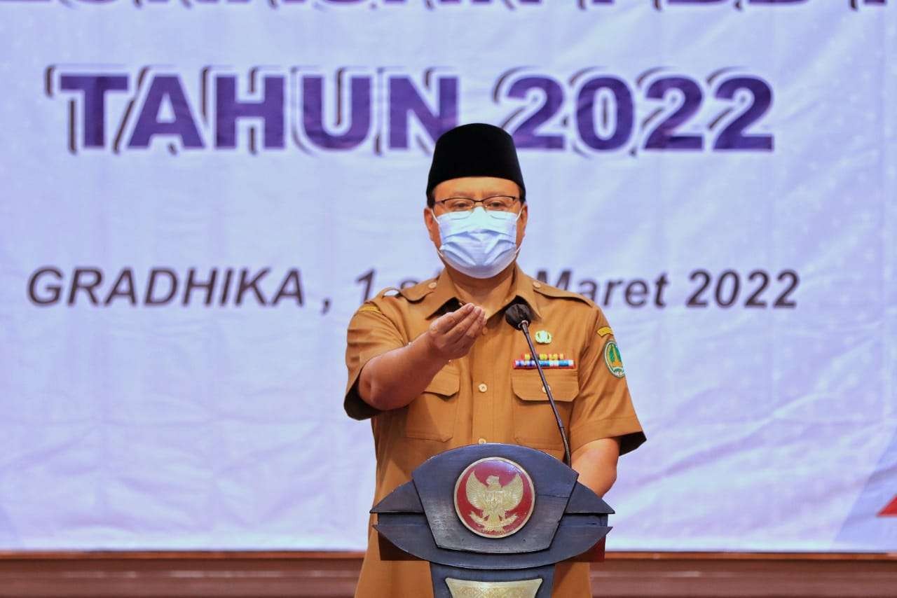 Walikota Pasuruan Saifullah Yusuf (Gus Ipul) saat sambutannya pada acara Pekan Panutan Pelunasan Pajak Dan Bangunan Perdesaan Dan Perkantoran (PBB-P2) Tahun 2022 di Gedung Gradika, Selasa 01 Maret 2022. (Foto: Istimewa)