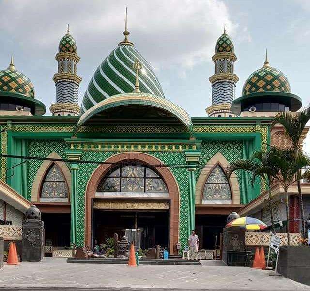 Masjid tertua di Mojokerto, Masjid Agung Al-Fattah. (Foto: Istimewa)