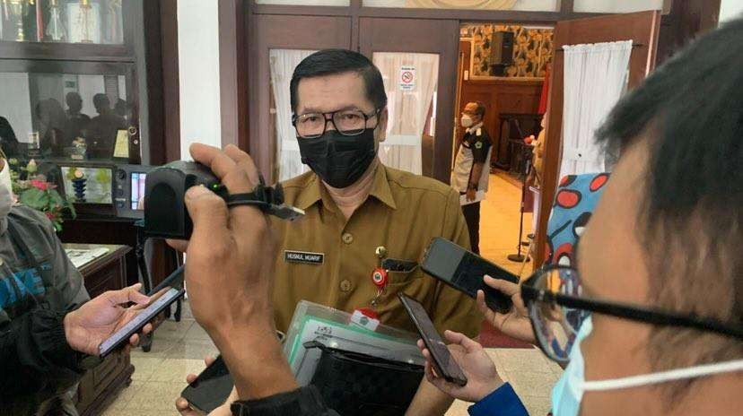 Kepala Dinas Kesehatan Kota Malang, dokter Husnul Mu'arif saat ditemui di Balaikota Malang (Foto: Lalu Theo/ngopibareng.id)