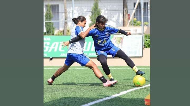Skuad Arema FC Putri saat menjalani sesi latihan persiapan turnamen Piala Pertiwi. (Foto: Instagram/@aremafcwomen)