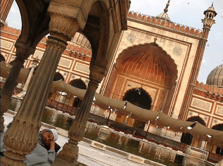 Masjid Jama' di Delhi India, masjid agung bersejarah di India. (Foto: Istimewa)