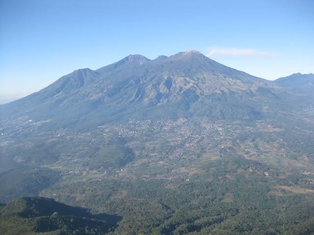 Gunung Arjuno (Foto: Istimewa)