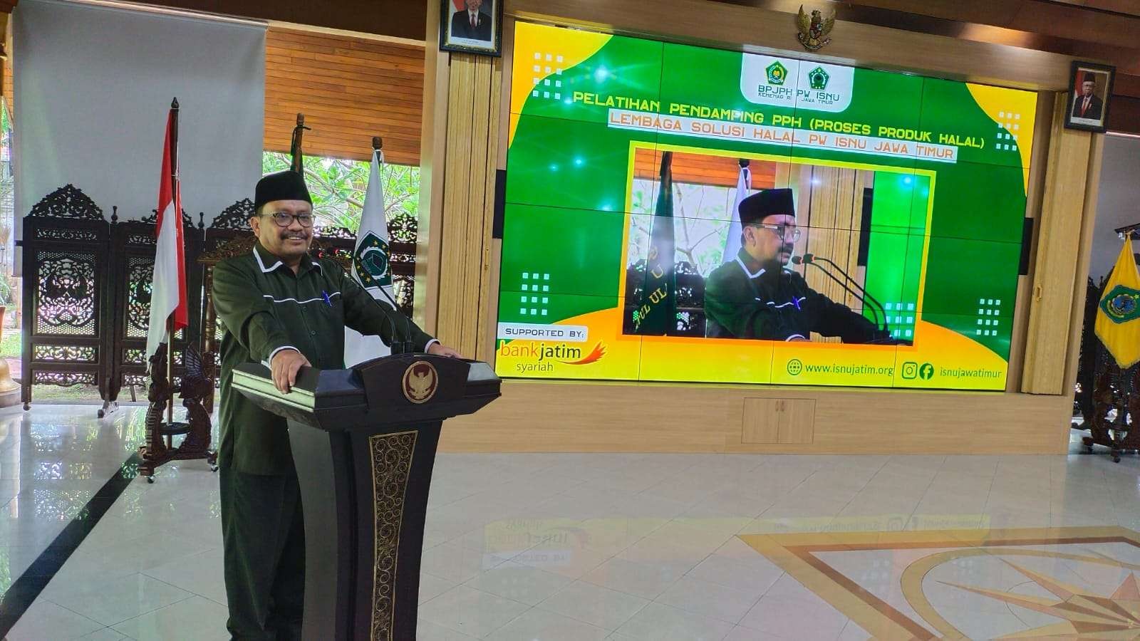 Ketua Pimpinan Wilayah  ISNU Jawa Timur Prof. M. Mas’ud Said mengajak masyarakat Muslim untuk benar-benar hidup secara halal. (Foto: Istimewa)