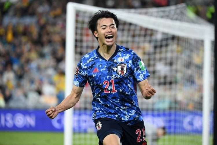 Pemain Jepang Kaoru Mitoma merayakan gol yang dia cetak ke gawang Australia pada kualifikasi Piala Dunia 2022. (Foto: AFP)