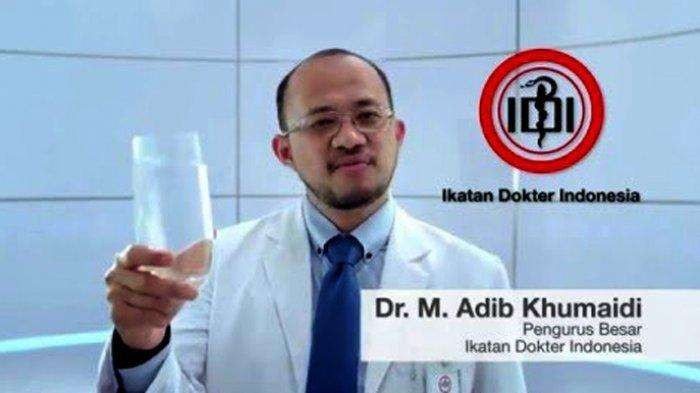 Ketua Umum Pengurus Besar Ikatan Dokter Indonesia (PB IDI) periode 2022-2025, Muhammad Adib Khumaidi. (Foto: Dok. IDI)