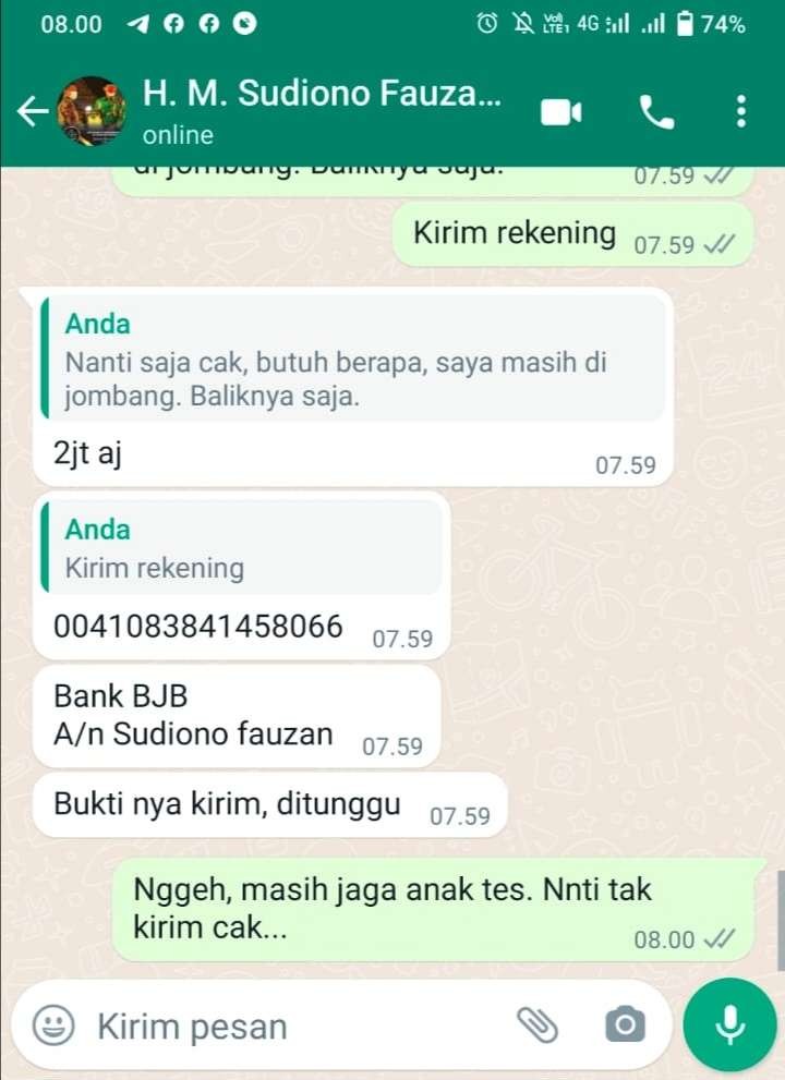 Tangkapan layar pembobolan nomor ponsel ketua DPRD Kabupaten Pasuruan meminta uang (Foto: istimewa)